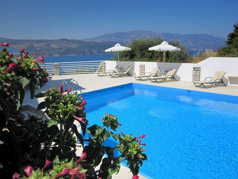 Scorpios Hotel&Suites Samos Town Exterior foto