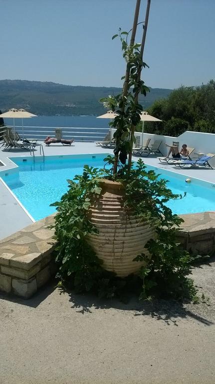 Scorpios Hotel&Suites Samos Town Exterior foto