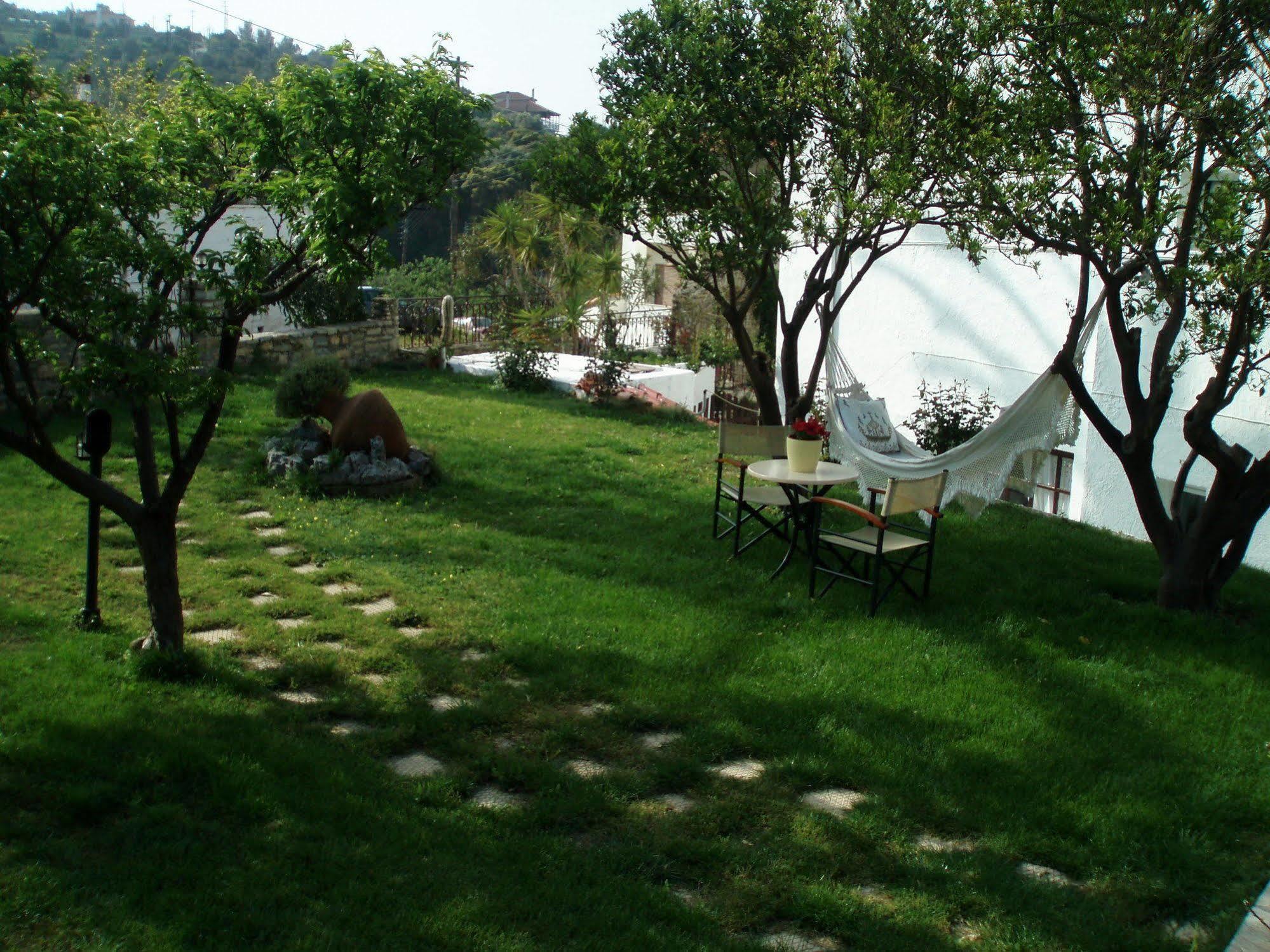 Scorpios Hotel&Suites Samos Town Exterior foto