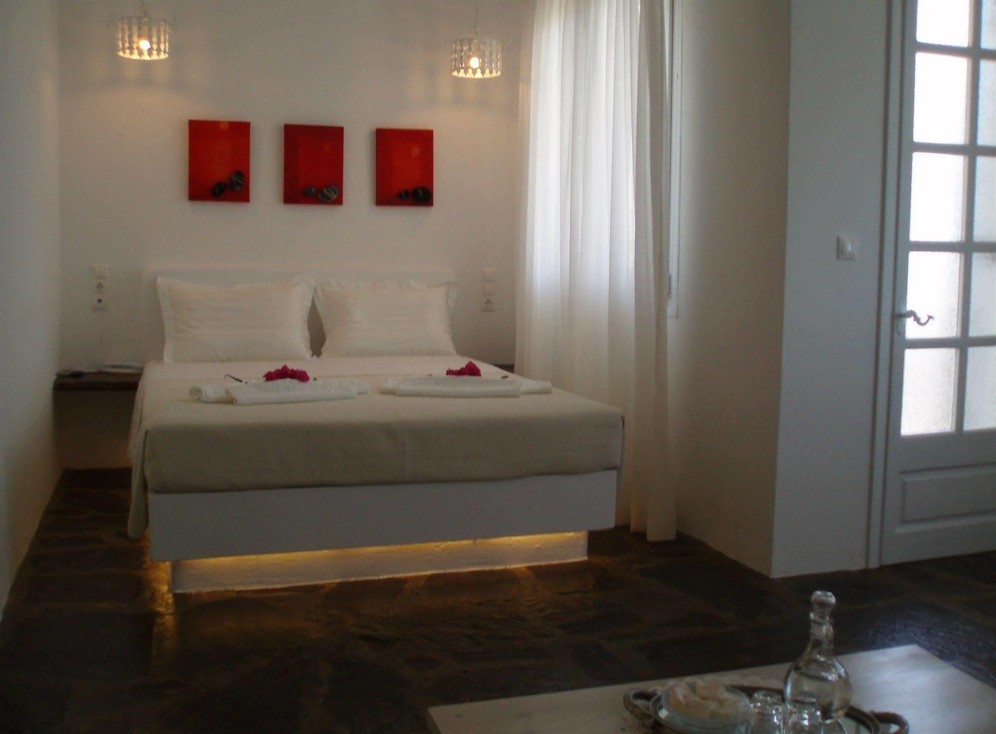Scorpios Hotel&Suites Samos Town Exterior foto